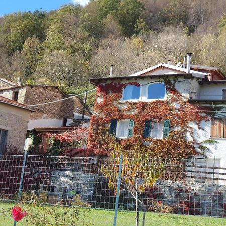 Casale Maria Mafalda Pieve di Teco 外观 照片