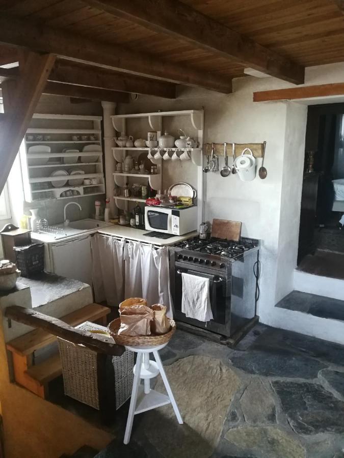 Casale Maria Mafalda Pieve di Teco 外观 照片