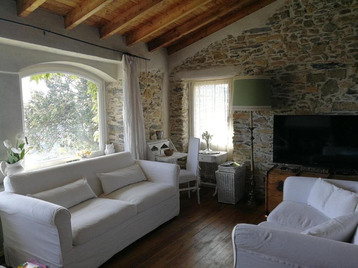 Casale Maria Mafalda Pieve di Teco 外观 照片