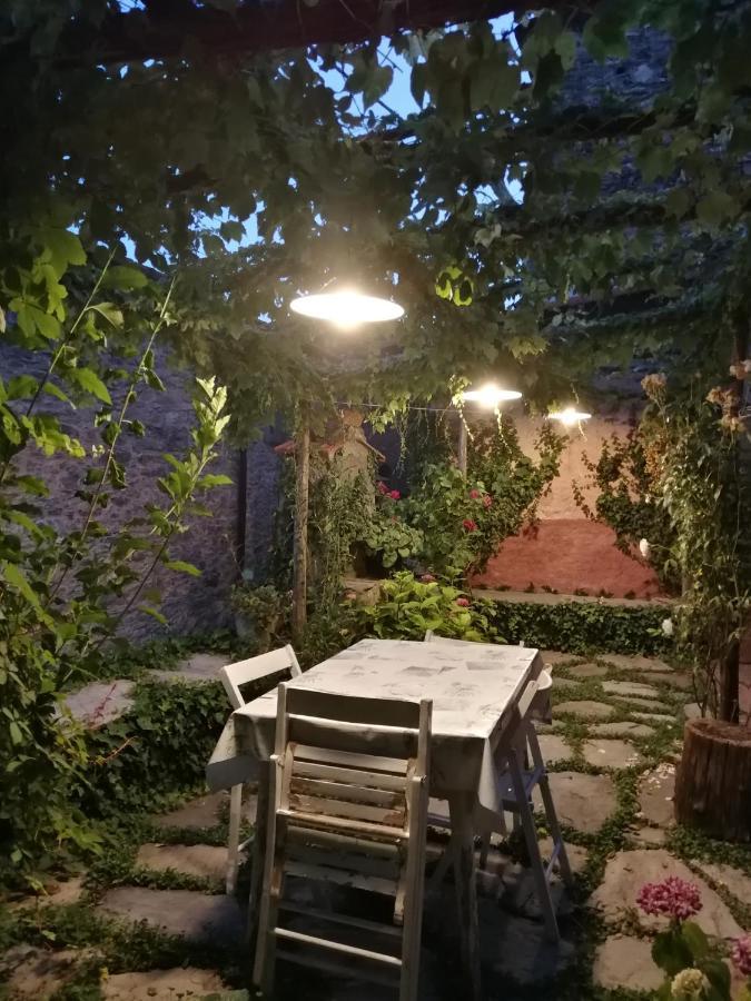 Casale Maria Mafalda Pieve di Teco 外观 照片